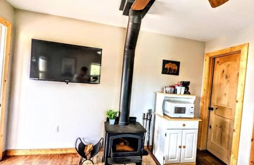 Pauma Valley Ski Chalet | #3 Howling Wolf's Lair - Cabin W/Fireplace & Views