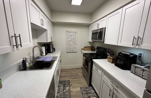 Winchester Apartment | 3 Min Walk to Strip/Free Parking Near Stratosphere Casino/Entire Apartment