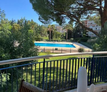 La Napoule Apartment | 3 pièces moderne et calme, 5 minutes mer et golf