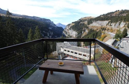 Flaine Apartment | 3 Pièces Rénové pour 6 Pers. à Flaine Forum - 50m², Proche Pistes et Commerces - FR-1-687-35