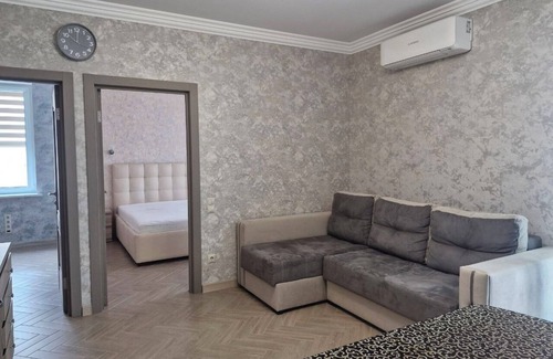 Pervomaysky District Apartment | 3-room apt with view of National Library