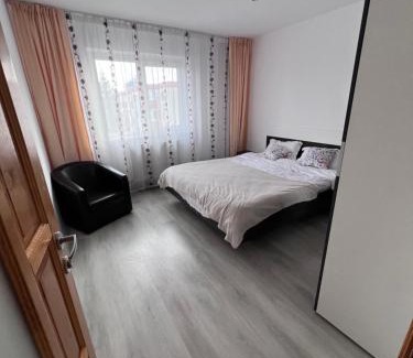 Brasov Apartment | 3 rooms ApartHotel