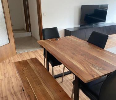 Lechhausen-Ost Apartment | 3 Zimmerwohnung nähe Autobahn A8