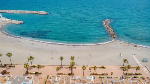 Castillo de Sabinillas Apartment | 30 Beachhouse 15m beach sea Duquesa Manilva Andalucia