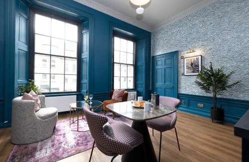 New Town Apartment | 30 Castle Street Aparthotel