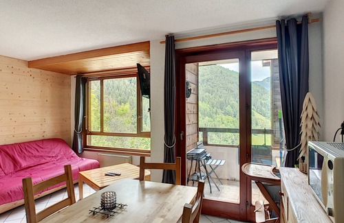 Saint-Jean-dʼAulps Apartment | 30 m² Apartment ∙ 1 bedroom ∙ 4 guests