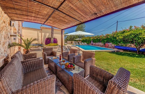 Pollensa Villa | 300 m² Villa ∙ 4 bedrooms ∙ 8 guests