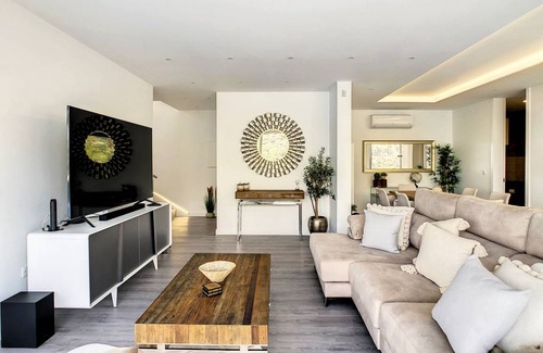 Tabua Villa | 300 m² Villa ∙ 4 bedrooms ∙ 8 guests