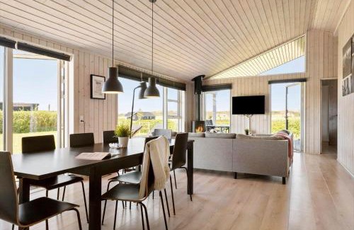 Saksild Strand House | 30451-Odder-Strandvaenget-7
