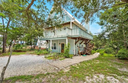 Santa Rosa Beach House | 30A Blue Lake Cottage