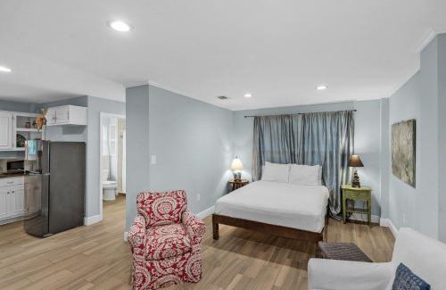 Santa Rosa Beach House | 30A Blue Lake Cottage