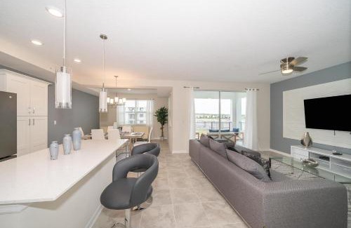 Historic Downtown Kissimmee Apartment | 3120-206DR STOREY LAKE, CONDO 2/2 GARDEN VIEW