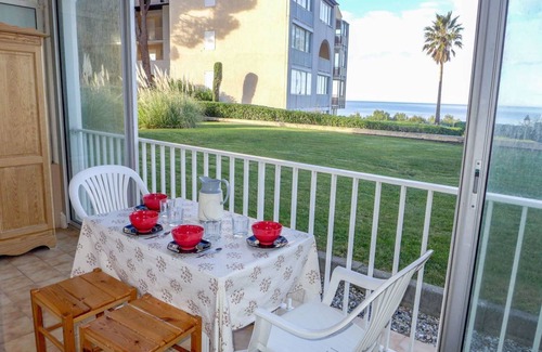 Six-Fours-les-Plages Apartment | 32 m² Apartment ∙ 2 bedrooms ∙ 4 guests