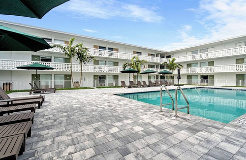 Coral Shores Apartment | 326 Quaint studio in Fort Lauderdale with WiFi and only 5mins from the beach!