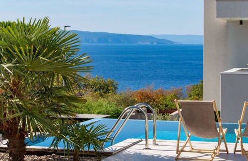 Zurkovo House | 330 m² House ∙ 5 bedrooms ∙ 14 guests