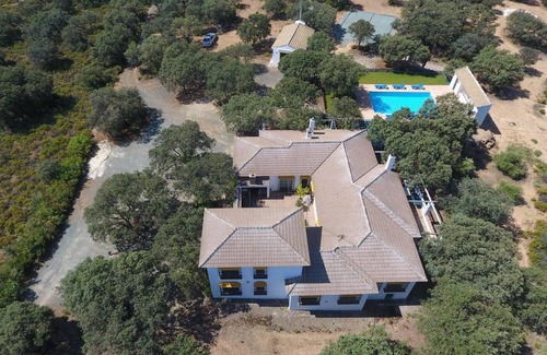 Archidona House | 330 m² House ∙ 7 bedrooms ∙ 18 guests