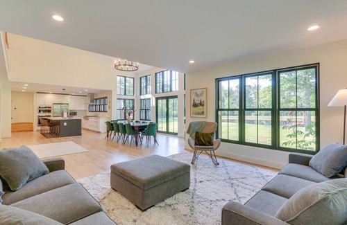 Bluemont House | 33611 Austin Grove Road @ Bluemont, VA