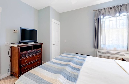 Northeast Harbor Hotel | 35 m² Hotel ∙ 1 bedroom ∙ 4 guests