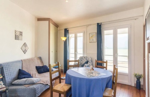 Criel-sur-Mer House | 35 m² House ∙ 1 bedroom ∙ 2 guests