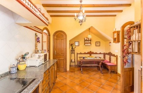 Priego de Cordoba House | 360 m² House ∙ 4 bedrooms ∙ 10 guests