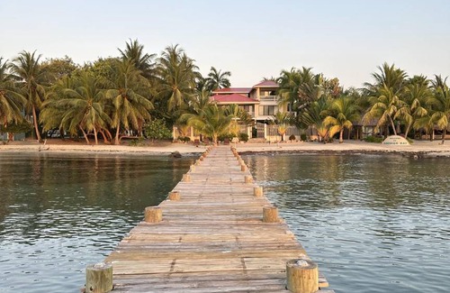 Surfside Villa | 372 m² Villa ∙ 6 bedrooms ∙ 12 guests