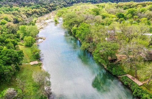 New Braunfels House | 377 m² House ∙ 7 bedrooms ∙ 38 guests