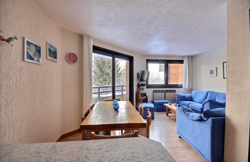 Saint-Jean-dʼAulps Apartment | 38 m² Apartment ∙ 2 bedrooms ∙ 6 guests