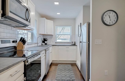 Walnut Hills Apartment | 38 m² Apartment ∙ 2 guests