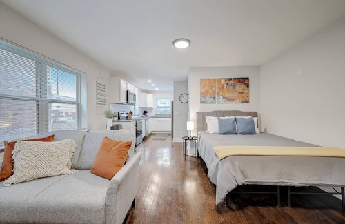 Walnut Hills Apartment | 38 m² Apartment ∙ 2 guests