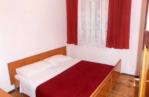 Vrisnik Apartment | 38 m² Apartment ∙ 2 bedrooms ∙ 4 guests