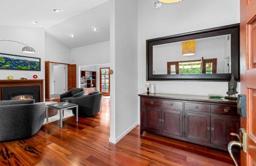 Del Monte Forest House | 3984 Life of Riley home