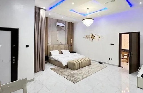 Ajah Apartment | 3bedroom fully furnished duplex, Thomas Estate, Ajah.