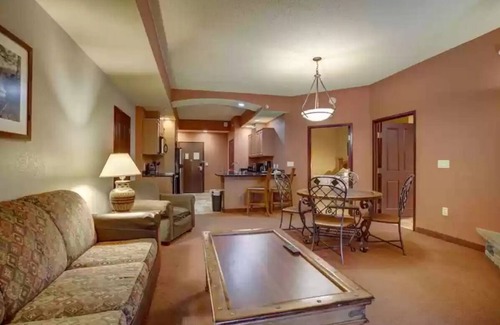 Wisconsin Dells Resort | 3BR/3BA Chula Vista Condo w/FREE Water Park Passes