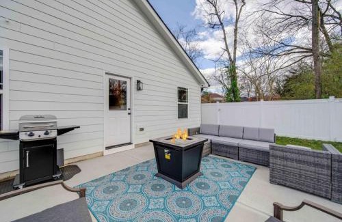 Mount Holly House | 3BR Cozy Mt. Holly River Retreat USNWC Fire Pit