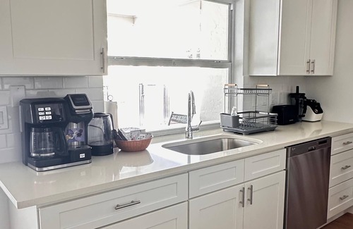 Sarasota Springs House | 3BR house in charming Sarasota with Pool & Grill