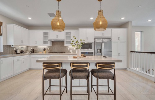 Mira Mesa House | 3BR Urban Oasis｜EV Charger ｜Long term allowed ｜Garage Access #42453