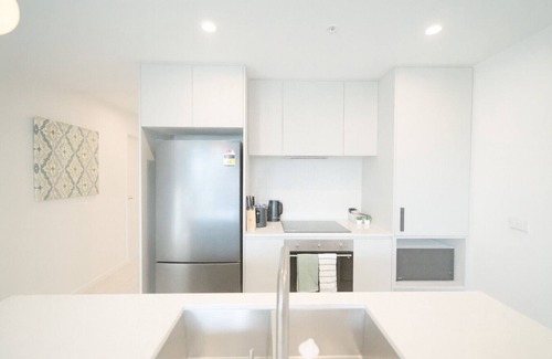 Reid Apartment | 3BRs Apt with Mountain Views | Heart of Canberra