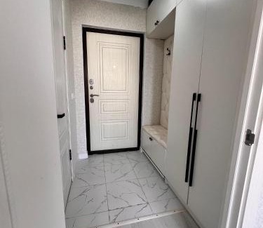 Aktau Apartment | 4 микрорайон 10 дом 6 этаж