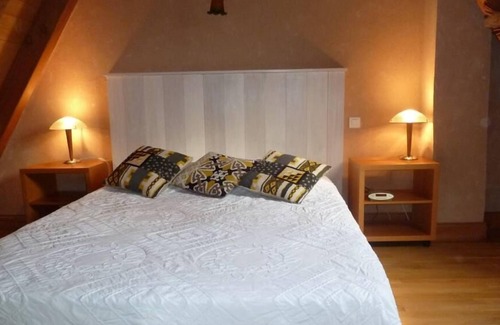 Loubressac House | 4/5 character house with private pool in Loubressac, medieval village