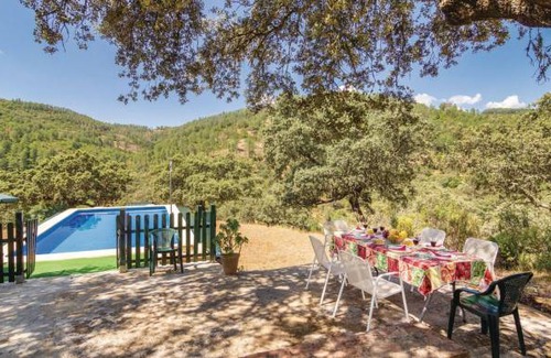 Villaviciosa de Cordoba House | 4 bedroom accommodation in Villaviciosa de Córdo.