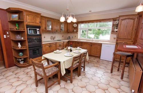 Clonbur House | 4 Bed in Clonbur oc-ii16388