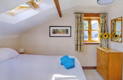 Porchfield House | 4 Bed in Cowes 88913