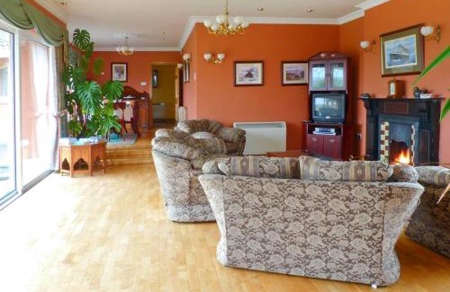 Dingle House | 4 Bed in Dingle oc-ii13350