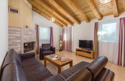 Rezanci House | 4 bedroom accommodation in Rezanci