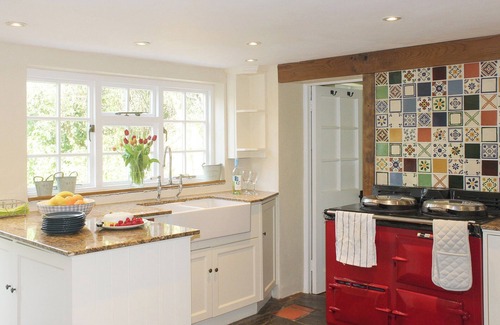 New Forest District Cottage | 4 bedroom accommodation in Lymington