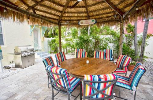 Madeira Beach House | 4 - Island Paradise Cottages - Skyview Villa