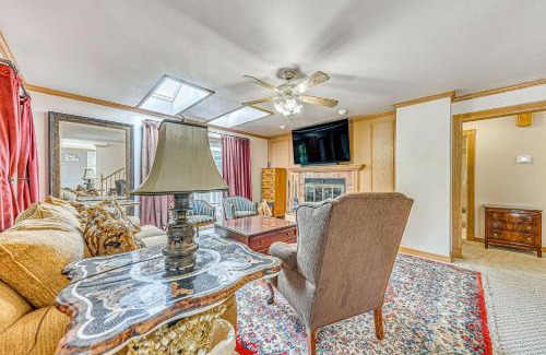 Cloudcroft House | 4 Mi to Ski Cloudcroft Family Escape with Fireplace