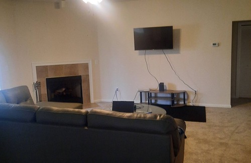 Golden Glades - The Woods House | 4 miles from beach! Class A neighborhood.