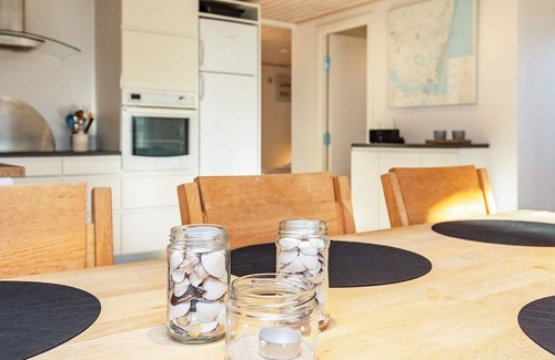 Hou House | 4 person holiday home in Hals