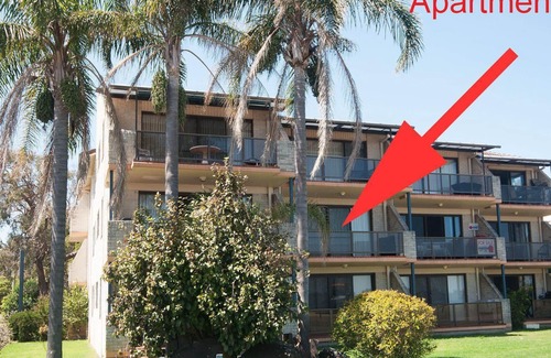 Hawks Nest Apartment | 4 Rio Vista! - spectacular views of the Myall River